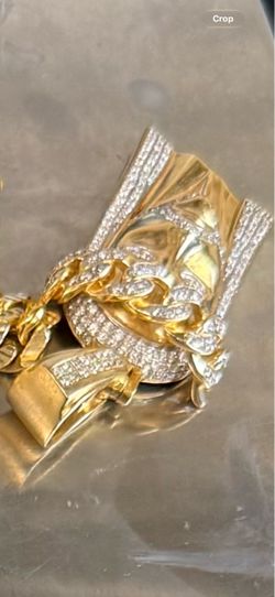 Religious pendant