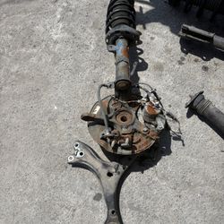 12-15 Honda Civic 1.8 Front Left Suspension Part