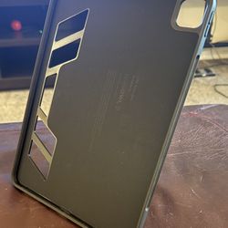 13” (12.9”) M4/M5 iPad Case 