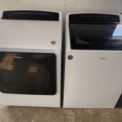 Whirlpool Set Washer And Dryer Electric Good Condition We Delivery 