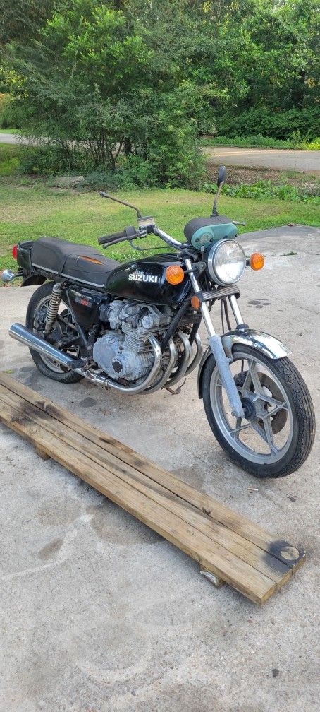 79 Gs550e Complete Bike