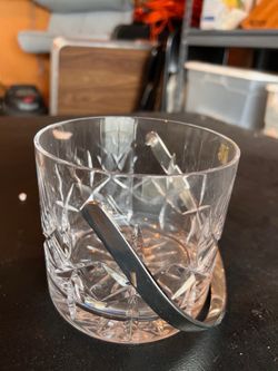 Crystal ice bucket