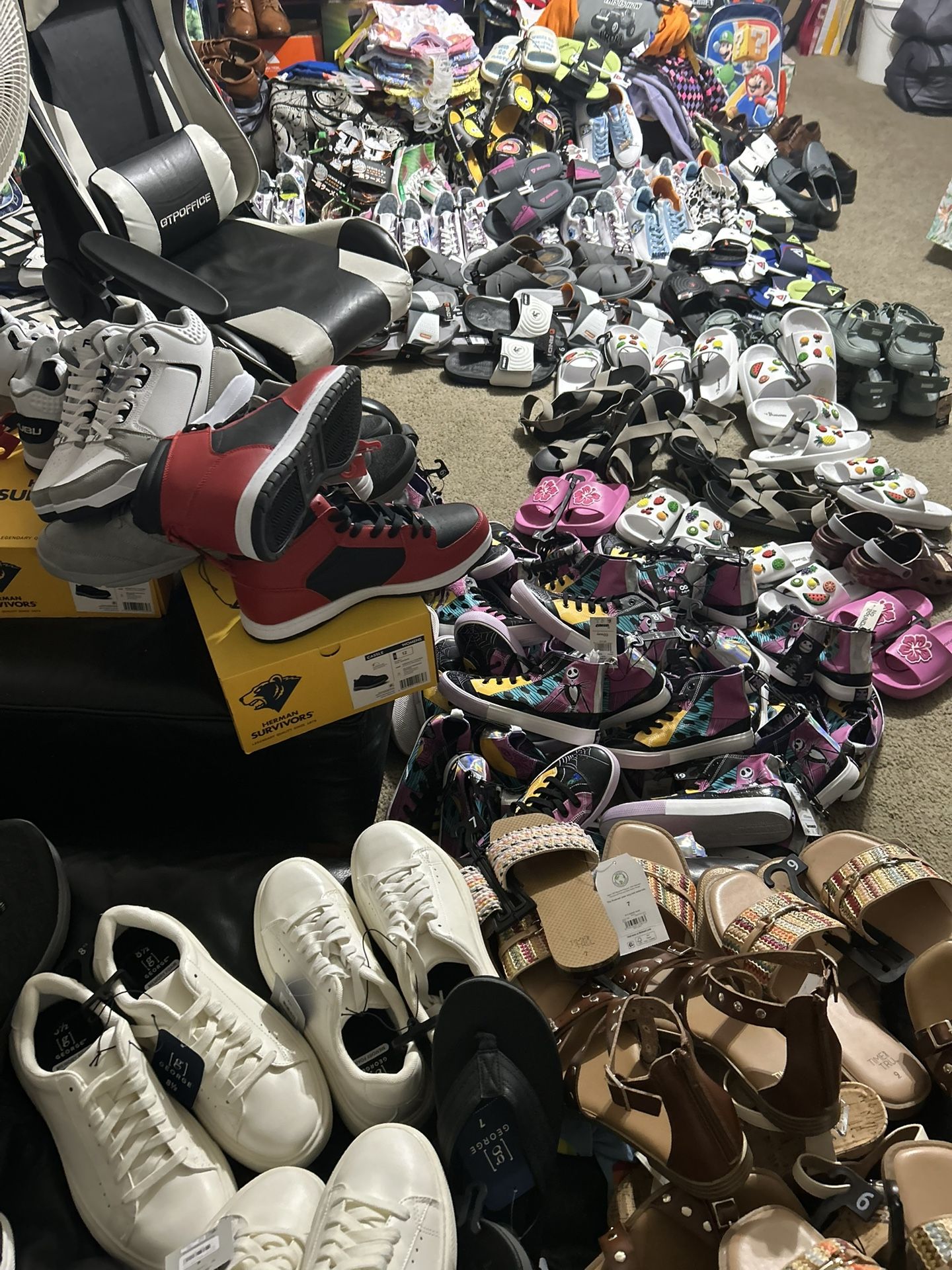 END OF SUMMER CLEARANCE CLEAN OUT