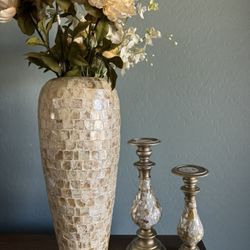 Beautiful Vase With Large And Medium Candle Holder