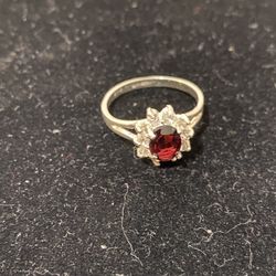 ANILLO  DE  PLATA  925 NUEVO  MEDIDA  8/9 