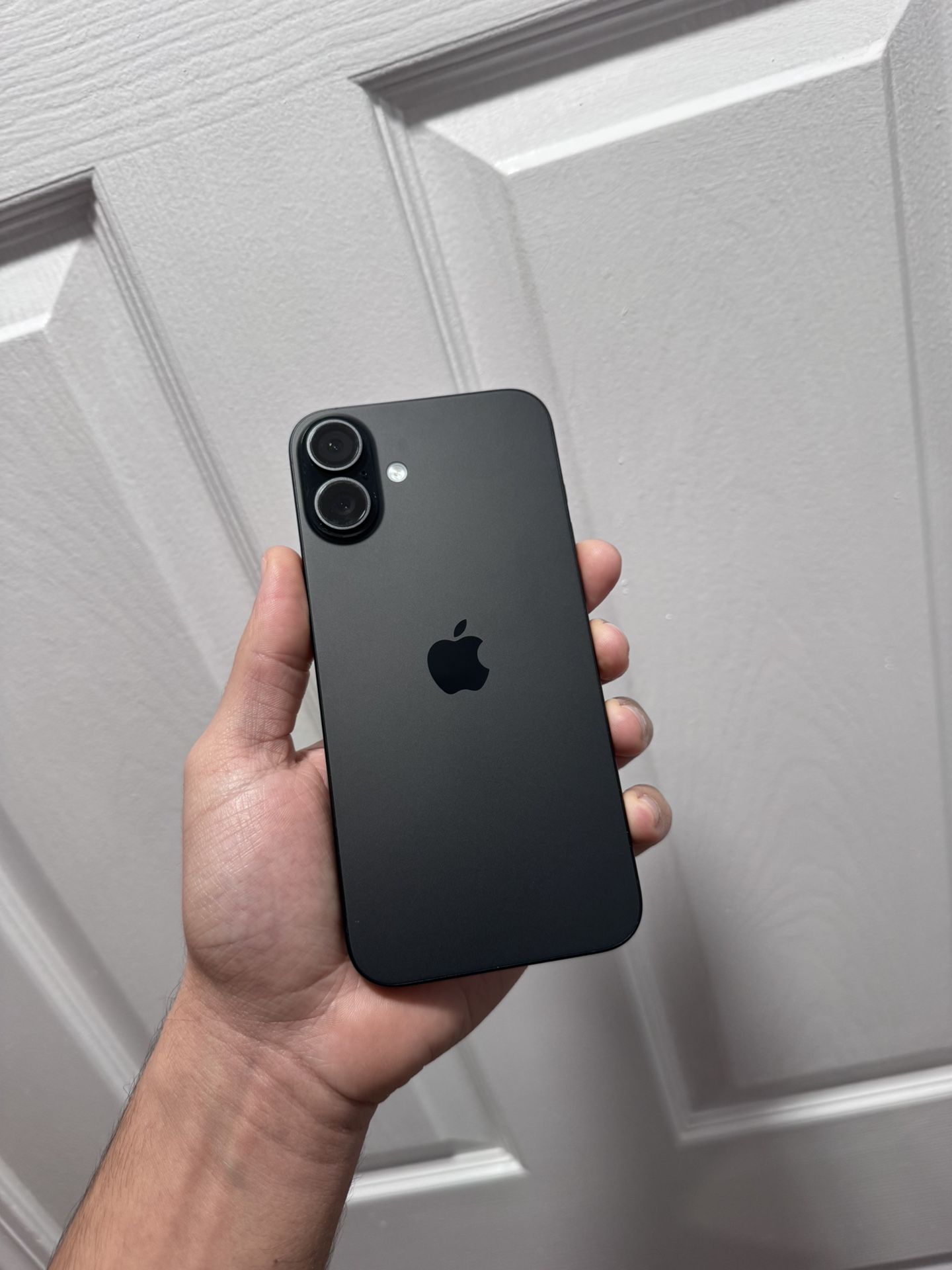 iPhone 16 Plus 128gb