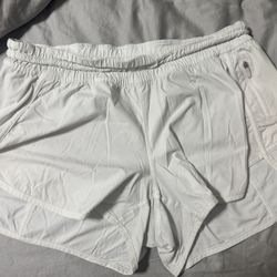 Lululemon Size 12 HH Shorts 