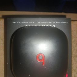 Beats by Dre (Beats Fit Pro)