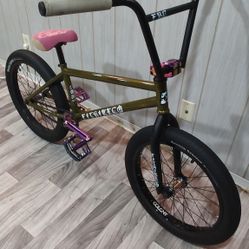 Dopest Bike Ever / BMX