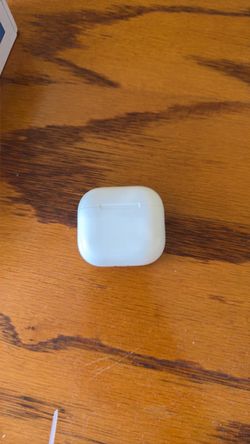 AirPods gen 4 (left only+charging case)