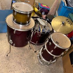 Drumset CB everything Included No Issues