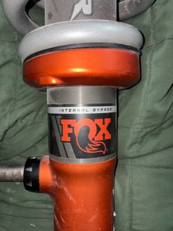 Front fox raptor shocks