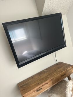 Tv And Mount