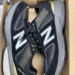 New Balance 990 Black Gray Running Sneakers Youth US 4.5  