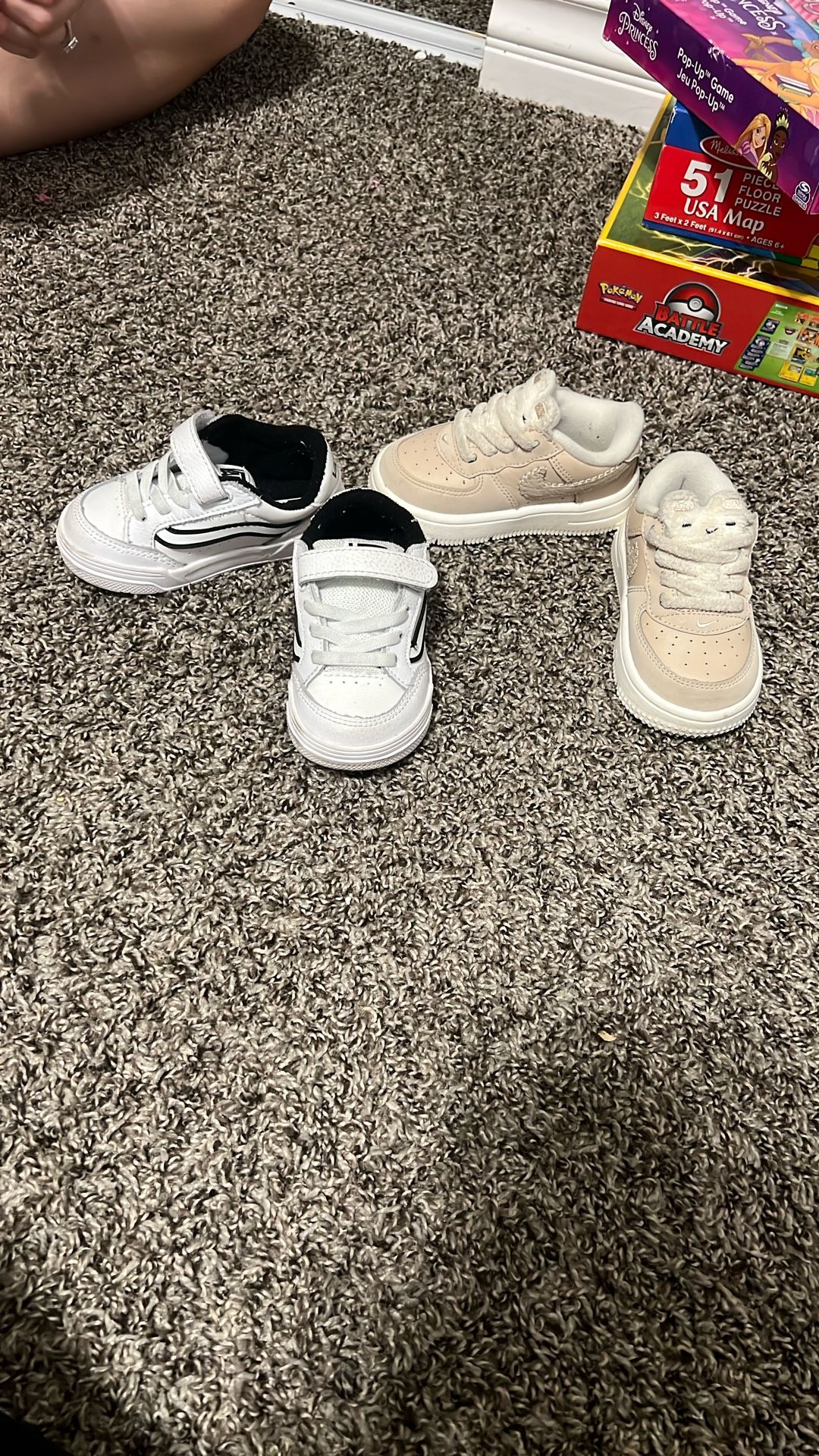 Toddler Vans/Nike Shoes