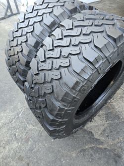 2 used tires Lt35x12.50r18 Falken wildpeak MT $200.00