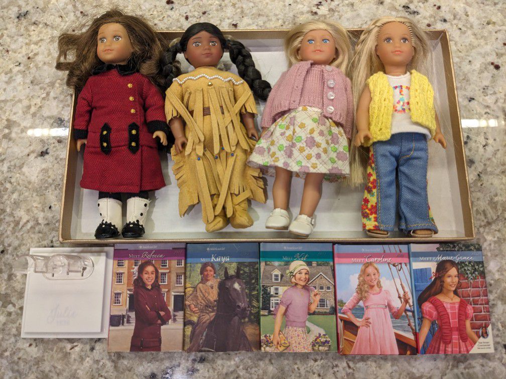 American girl Mini dolls - 4 (With 5 Booklets)