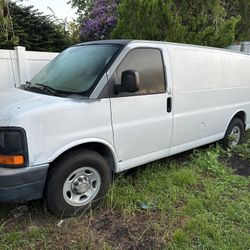2010 Chevrolet Cargo Van