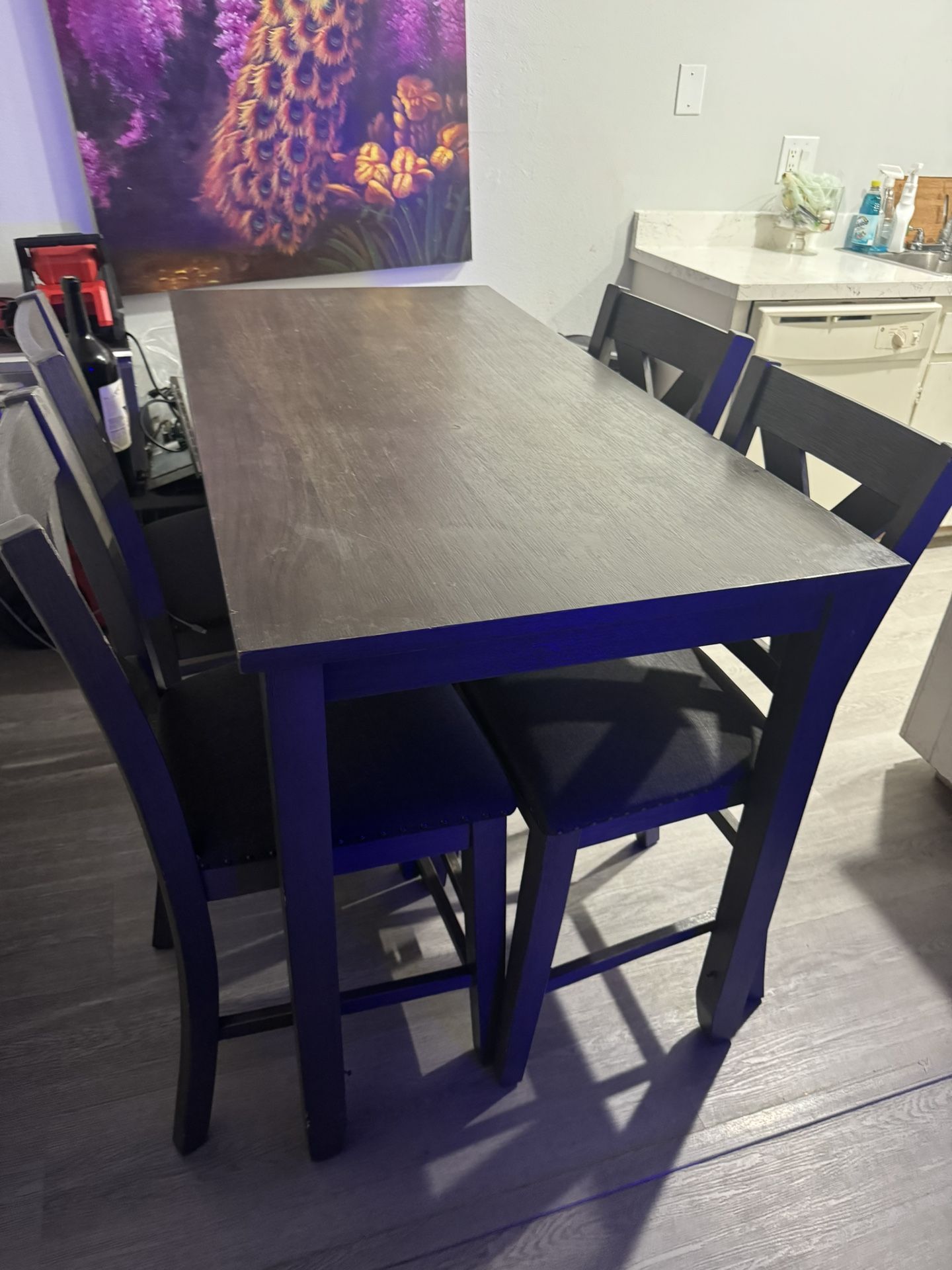 4-seat dining room