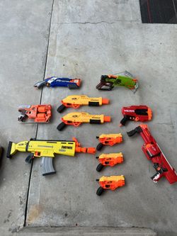 Nerf Gun Lot For Sale, All Used Comes With Bullets And Attachments 