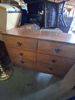 Dresser
