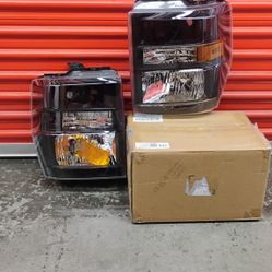 Headlights for Ford F250 F350 F450 F550 Super duty 2008_2010