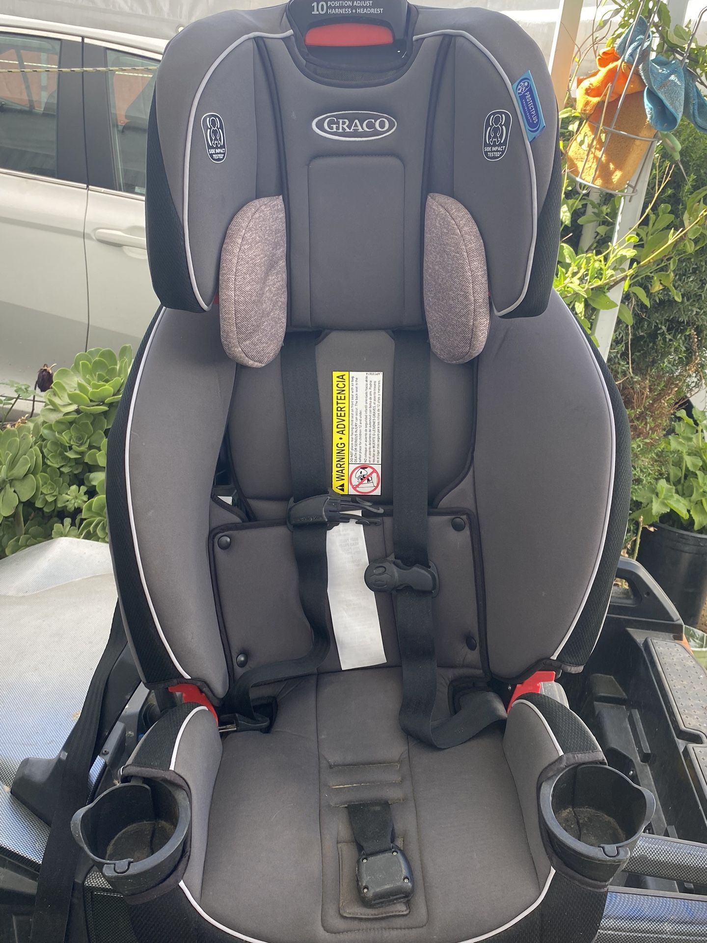 Almost Brand New GRACO Gray Car Seat