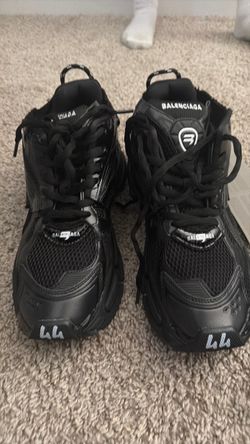 Balenciaga runners size 44 US11