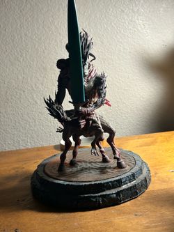 Ludwig statue  7 inches , own stand