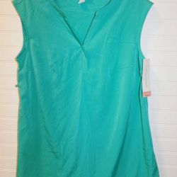 NWT Liz Lange Maternity Women's size Small Turquoise Tunic Top 

