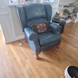 Green Leather Recliner