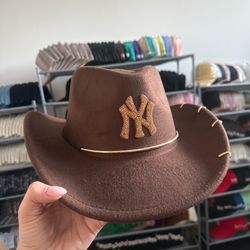 New York Yankees gold rhinestone cowboy hat