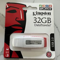 NEW IN PACKAGE: Kingston 32GB USB Drive