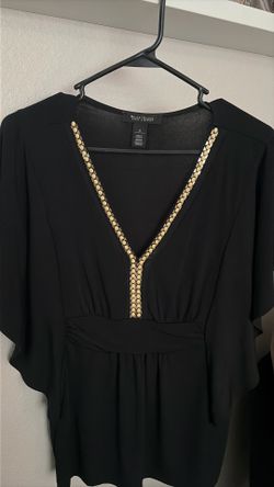 Black Winged Top
