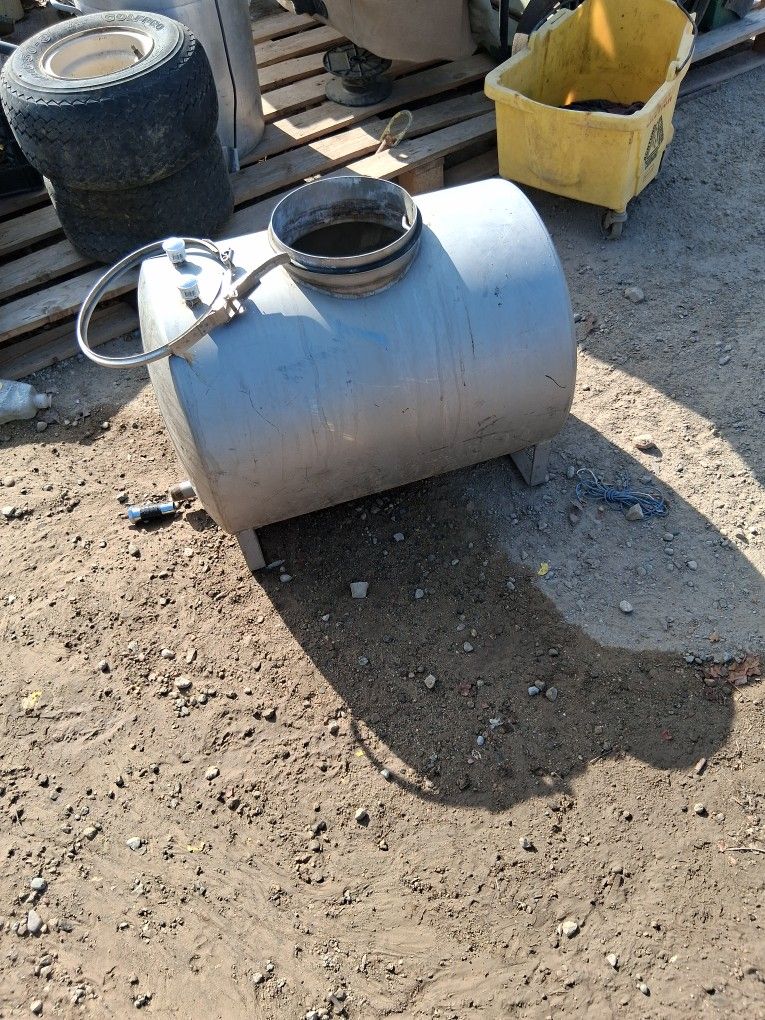 Stainless Steel Tank