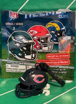 Chicago Bears McFarlane Toys NFL Backpack Clips Helmet Series 1