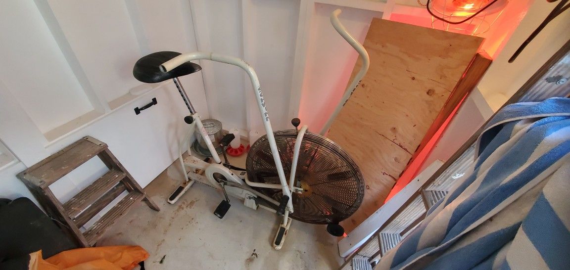 Heavy Duty Schwinn Exercise Bike