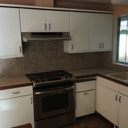 Kitchen Cabinets Free