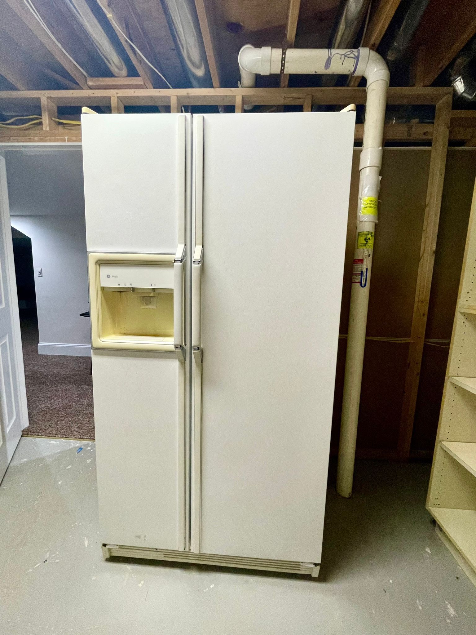 GE Profile 25.2 Cu Ft Fridge 