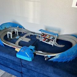 Race Track