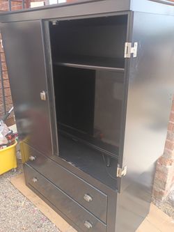 TV set , w remote