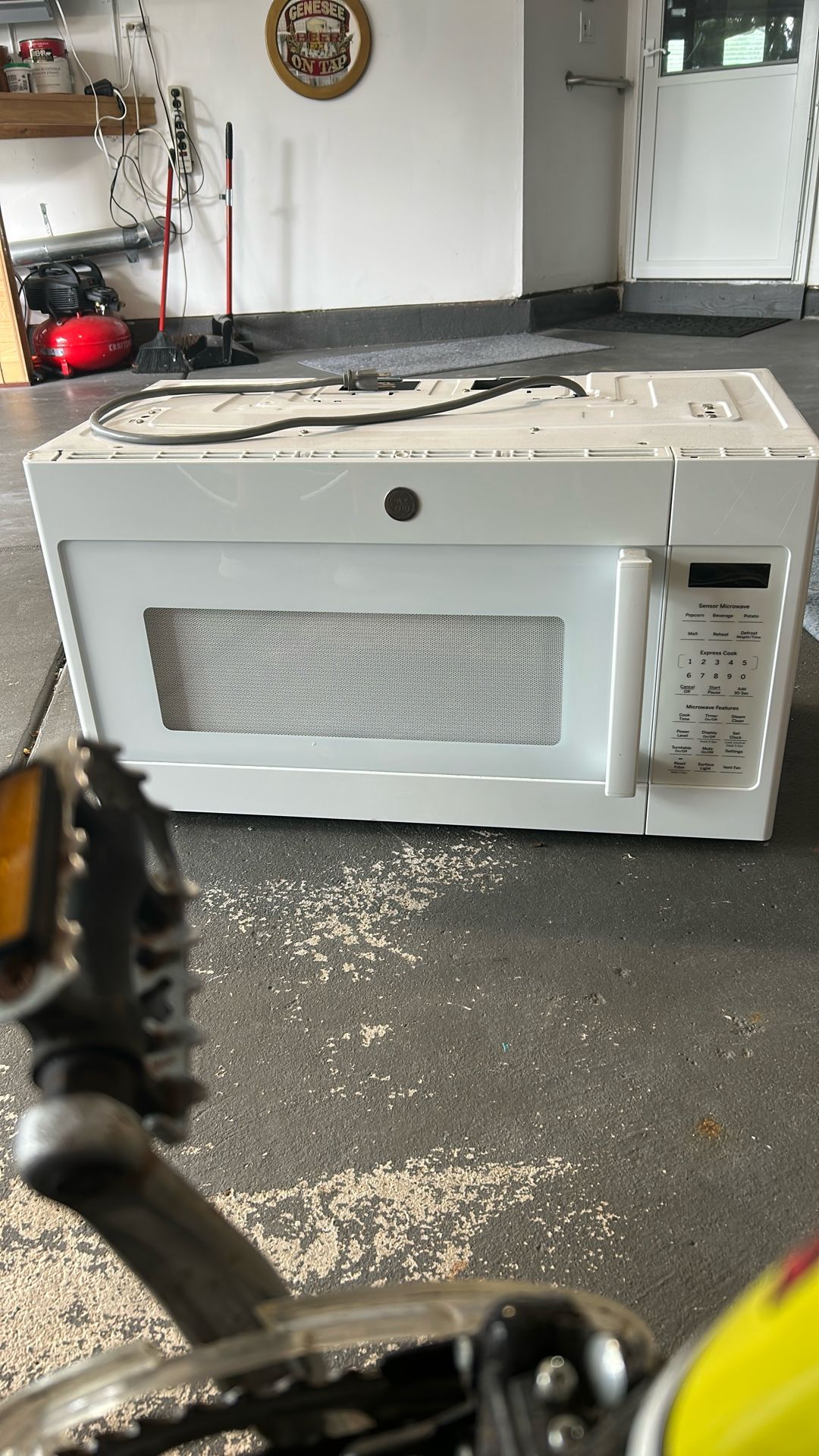Microwave GE