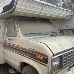 Ford C Class Motorhome $2,000