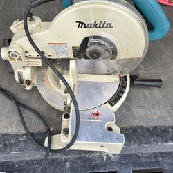 Makita 10” Miter Saw – Works Great
