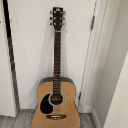 Guitar for Lefty