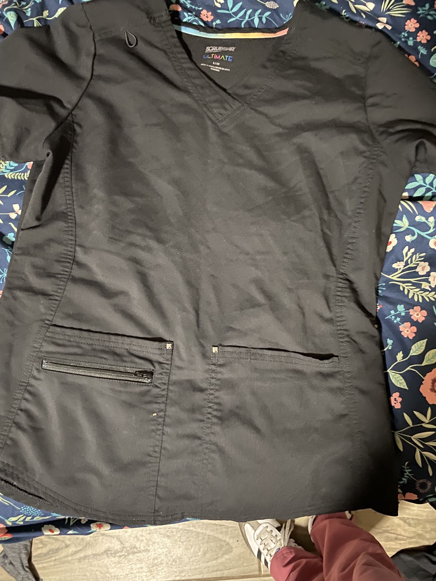 Black Scrub Top Size Small 