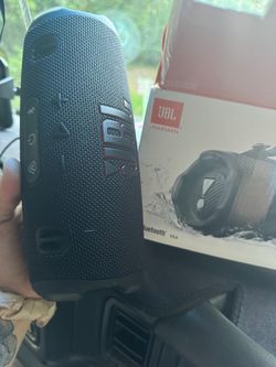 JBL SPEAKER (BRAND NEW)