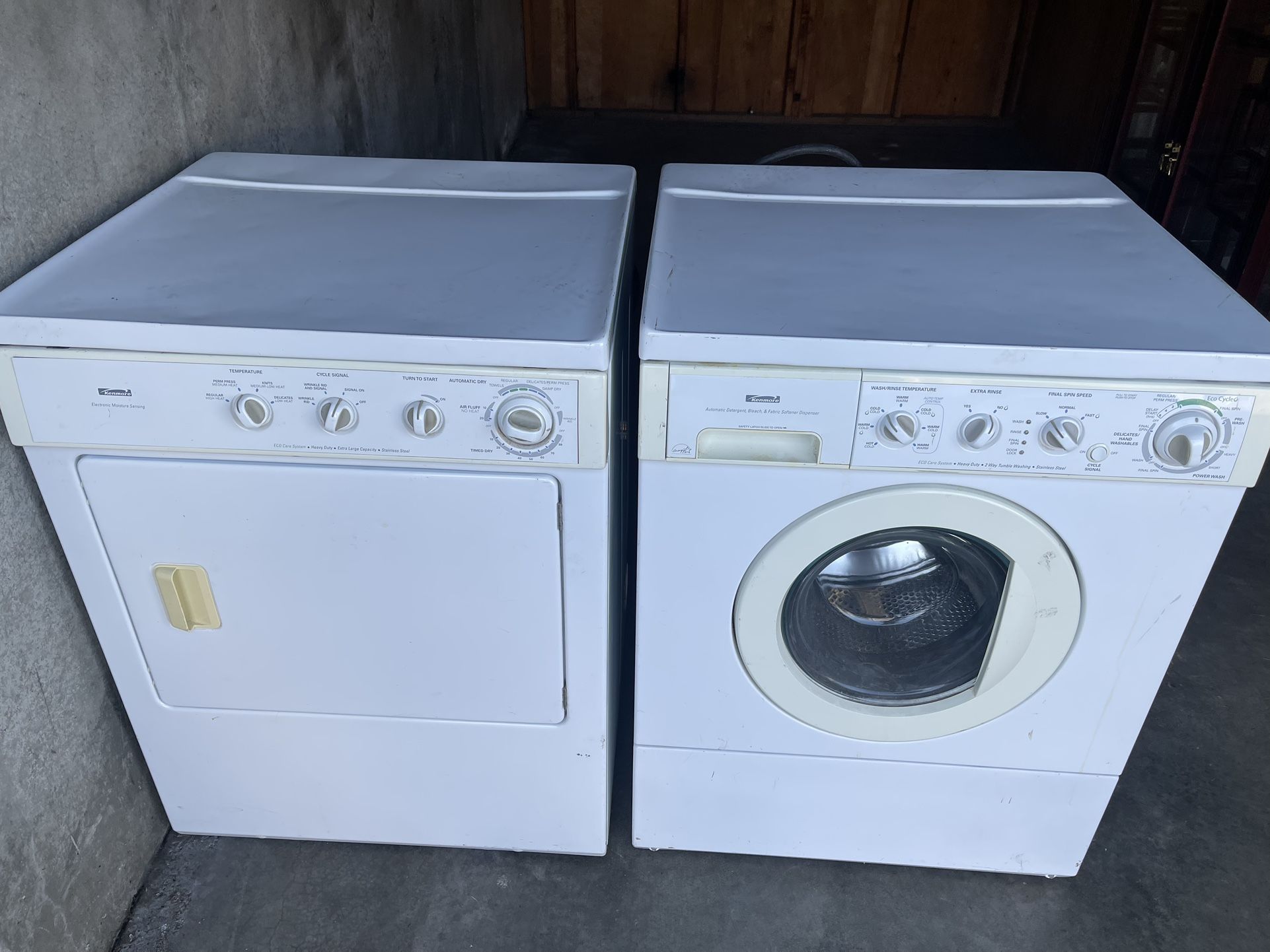 Kenmore Washer & Dryer Matching Set