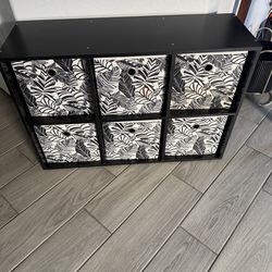 Cube cabinet
