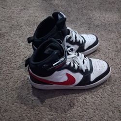 Nike shoes red/blue size 7 for kids